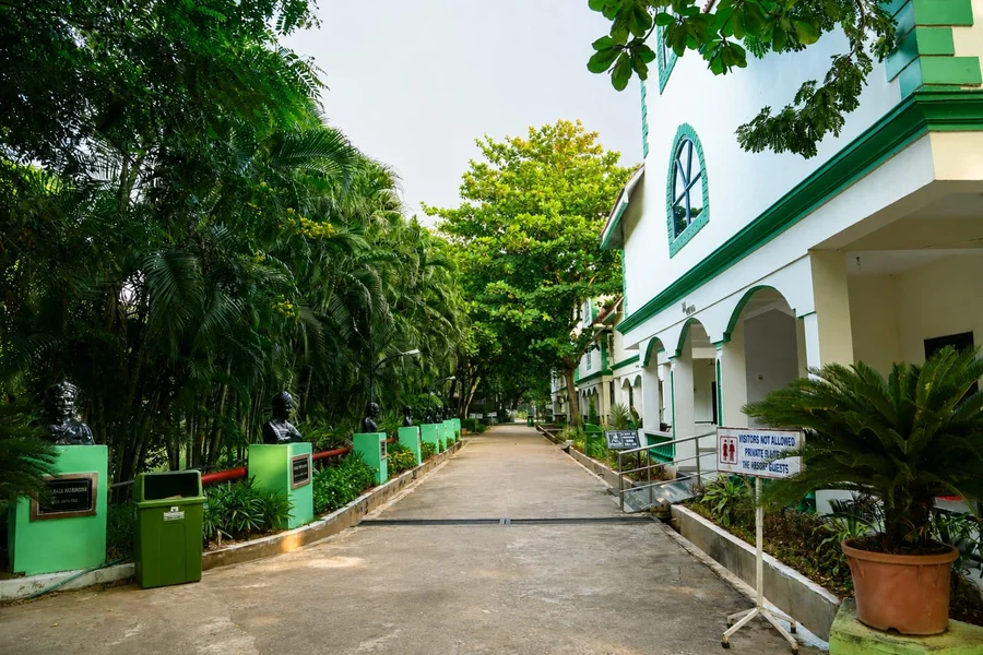 River Bay Resort
